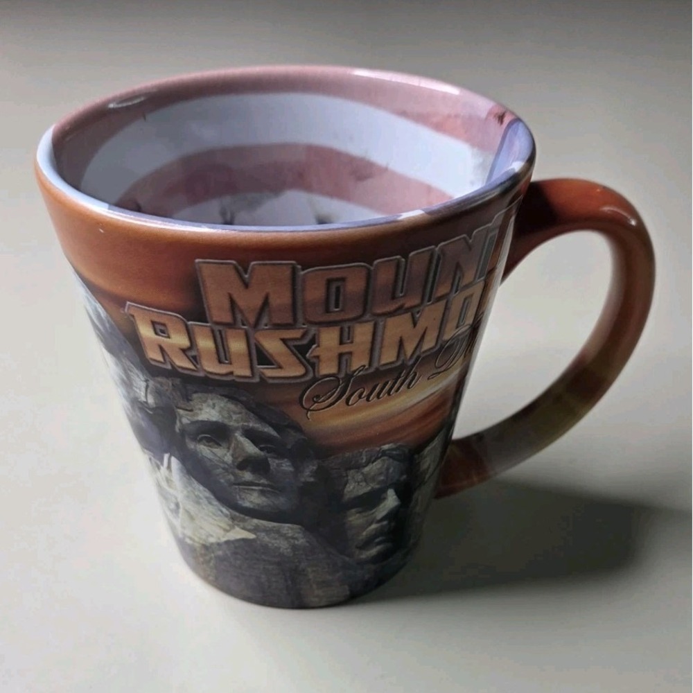 Mount Rushmore Coffee Mug Cup South Dakota USA Presidents Bison Collectible